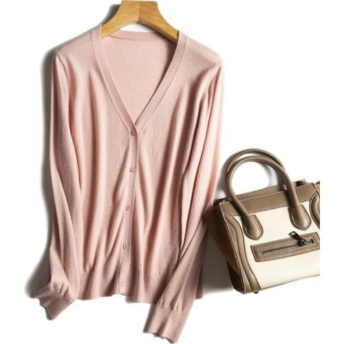 Early autumn welfare ~ fresh eight colors ~ 48 pieces of all wool knitted sweater