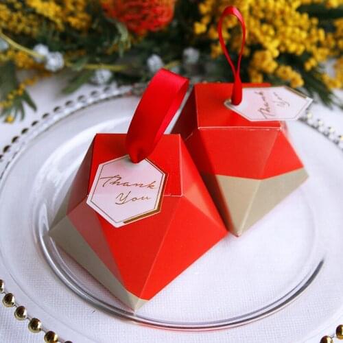 Newest Red Diamond Shape Candy Box Chocolate Packaging Paper Gift Box Wedding Favors and Gifts Bag Party Supplies for guests