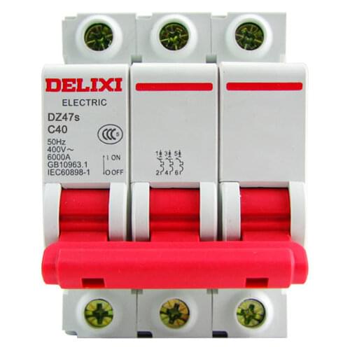 DZ47s-3P / 40A current Circuit breaker with over current and Leakage protection, air break switch