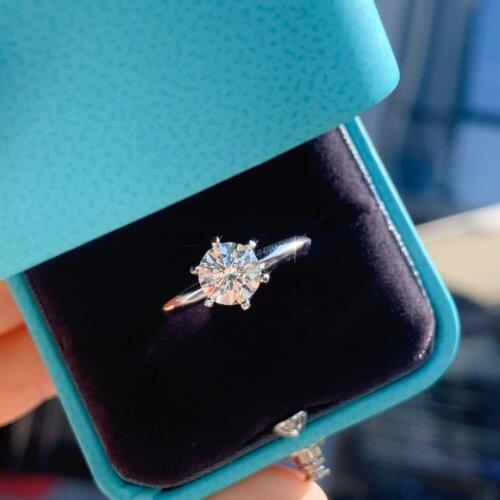 18k White Gold 1.00 carat F-G Color VS Hearts and Real Diamond Engagement Ring Classic 6-Prong Diamond Ring Real