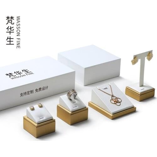 The new factory direct supply jewelry display props sets of Taiwan rings necklaces bracelets earrings jewelry rack display props
