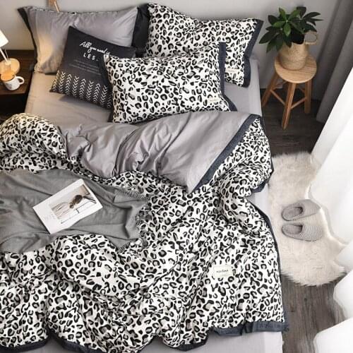 Nordic 100% Cotton Leopard Comforter Bedding Set Normcore Duvet Cover Set with Bed Sheets Pillowcases Queen King Size Bed Linens