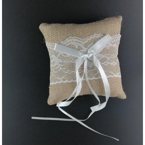 20*20cm Vintage Burlap Hessian Wedding Ring Pillow with Lace Flower Decor Bridal Mariage Decoration Wedding Decor deco mariage