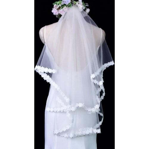 ZMV54 New Short Wedding Veil With Appliqued Edge White Ivory Bride Marriage Tulle with Hair Comb Wedding Hair Accessories