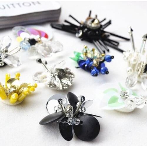 50pieces Hot selling three-dimensional flowers handmade sew-on paillette decoration clothes materials