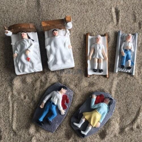 Sand table game sand set car accident sick man resin 6pcs/set