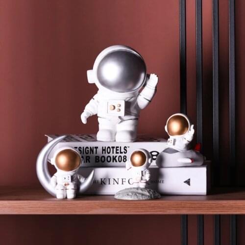 Space Man Astronaut Sculpture Figures Rocket Plane Cosmonaut Figure Model Ceramic Material Statue Decorations Figurines