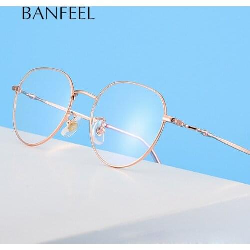 Pure Titanium Glasses Frame Women Ultralight Round Myopia Optical Prescription Eyeglasses Frames 2021 Lady Fashion Retro Eyewear