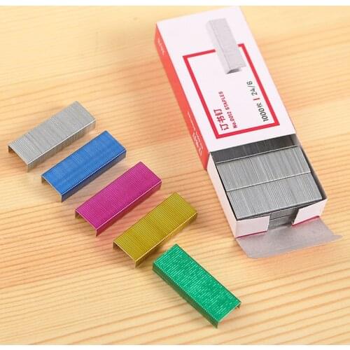 Universal 24/6 Chisel Point Standard Colorful Staples, 3.4cm Length, 800/Box, Paper Book Binding Staples Fits Standard Staplers