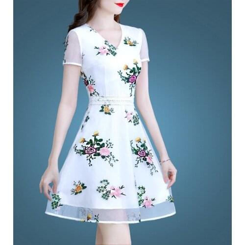 Floral Dress Women V-neck Vintage Elegant Party Dress Short Sleeve Casual Embroidery Plus Size S~4XL 8930