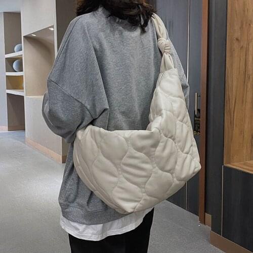 Women Bag Korean ladylike Autumn Winter High-Capacity PU Hobos Casual Solid Zipper Shoulder Bags Pures And Bags Crossbody Simple