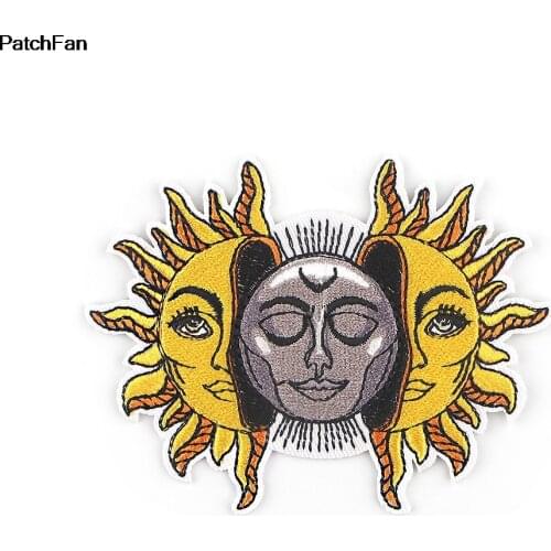 A3644 Cartoon Sun And Moon Iron on Patch Clothing diy Embroidered Sewing Applique Sew On Patches Fabric Badge Apparel Patchwork