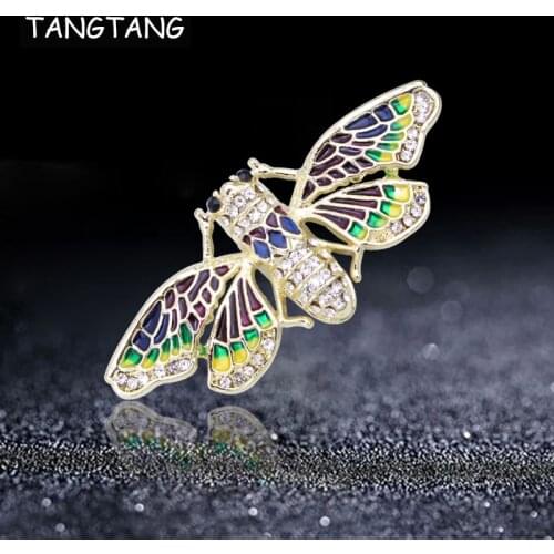 Unique Light Gold Plating Rhinestone Butterfly Brooch Jewelry Enamel Flutter With Wings Animal Pin Broach Europe Style Hot Trend