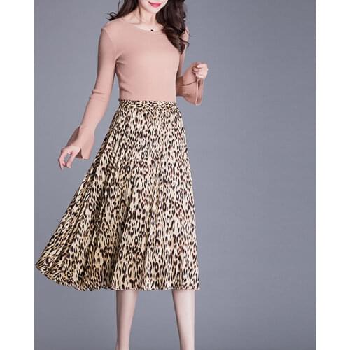 Qooth 2020 Autumn Women Skirts Retro Leopard Pleated Skirt Female Slim Floral Long Skirt Chiffon Elastic Waist Beach Skirt 6503