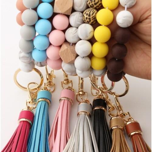1pcs Wood Beads Acrylic Keychain For Keys Wristlet Bracelet Pendant Keyring For Women Tassel Charms Keychain Accessories