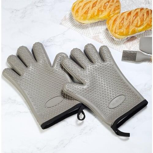 Kitchen household anti-scalding oven baking high temperature resistant thickened silicone five-finger insulation gloves