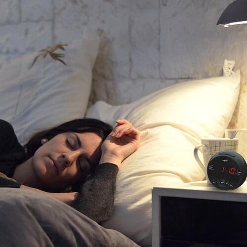 LED Radio Alarm Clock with Snooze Function for Bedroom Office Travel Home Decoration Clock US Specification 12.5 * 11 * 9.5CM