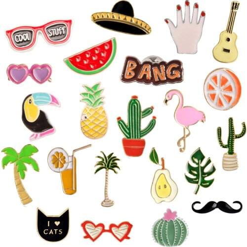 Multiple Cartoon Mini Brooches Enamel Pin Leaf Cactus Sunglasses Juice Flamingo Guitar Cat Palm Denim Jackets Lapel Pin Badges
