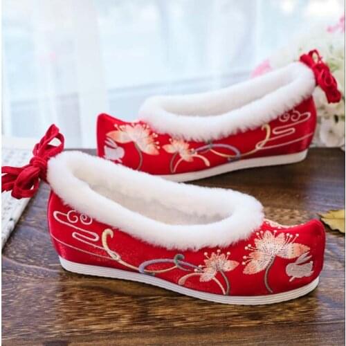Chinese Traditional Hanfu Shoes Winter Warm Women Hanfu Shoes Flat Shoes Embroidery Shoes Cosplay Hanfu Shoes For Women 34-41