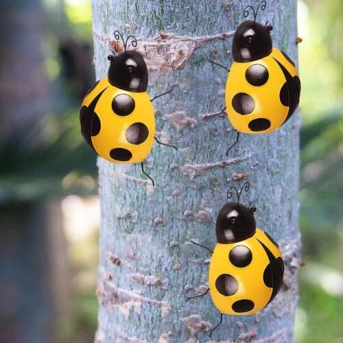 16cm Metal Ladybird Fence Hanger Wall Hanging Home Outdoor Garden Decorative Insect Statue Figurine Sculptures Kids Toys Gift