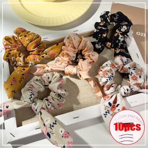 Classic Fashion Womens Hair Band Elastic Hair Band Small Floral Floating Velvet Soft and Charming Hair Band