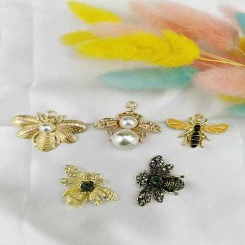 10pcs Cute Rhinestone Pearl Bee Charms Alloy Insect Pendants Fit For Bracelet DIY Fashion Jewelry Accessories Phone Case Decor