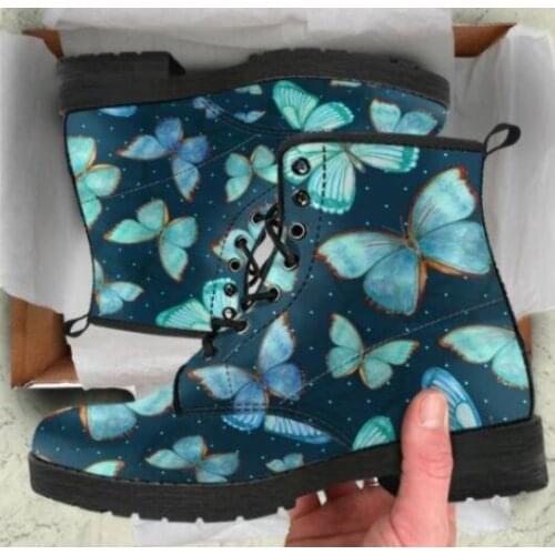 D. Howe kei Women's Boots