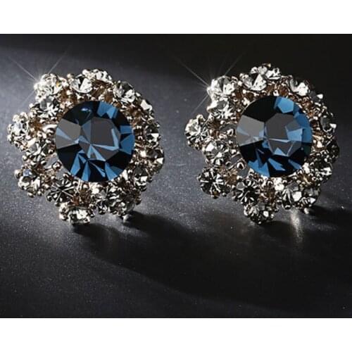 Korea Style Simple Fashion Silver Color Inlaid Crystal Rhinestone Zircon Female Stud Earring for Women Wedding Party Jewelry