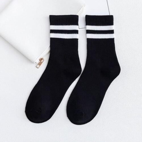 5 Pair Brand New Fashion INS Cotton Black White Stripe Crew Men Socks Sports High Skateboard Blaze Street Happy Long Sox on Sale