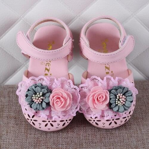 2019 New Girls Princess Cut-outs Sandals Shoes Kids Fashion Lace Flower Beach Sandals Children Baby Soft Sole Summer Shoes