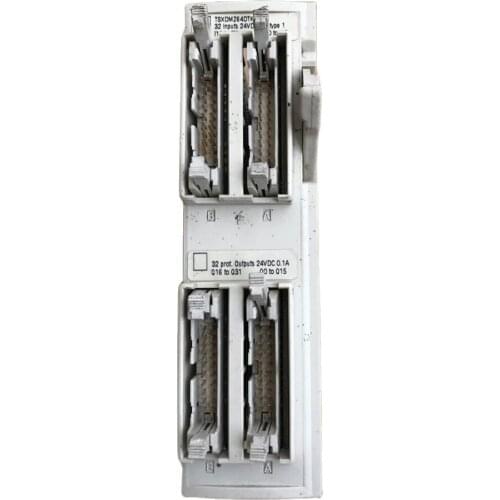 TSXDEZ12D2K Schneider ModiconInput Output Module Used In Good Condition