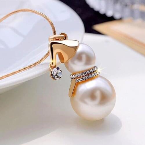 Fashion Cute Snowman Pendant Long Necklace for Women Gold Color Pearl Jewelry Gifts Wedding Jewelry Santa Claus Christmas Trendy