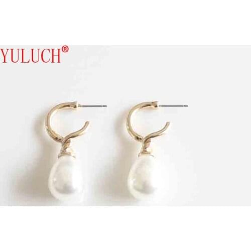 2018 Romantic style long simple wild atmosphere new drops of pearl women earrings jewelry accessories gifts