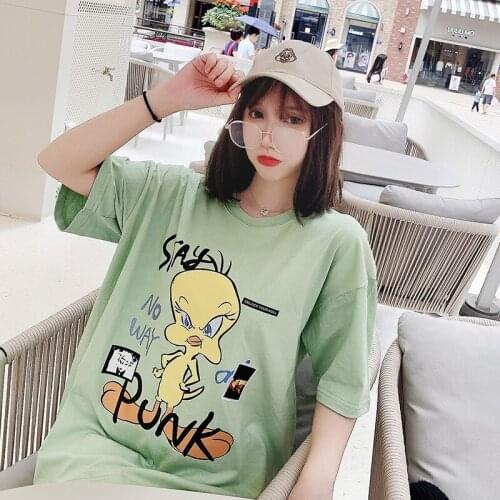 Large version of the new cartoon yellow duckling print short-sleeved T-shirt women fashion versatile loose Korean version jacket