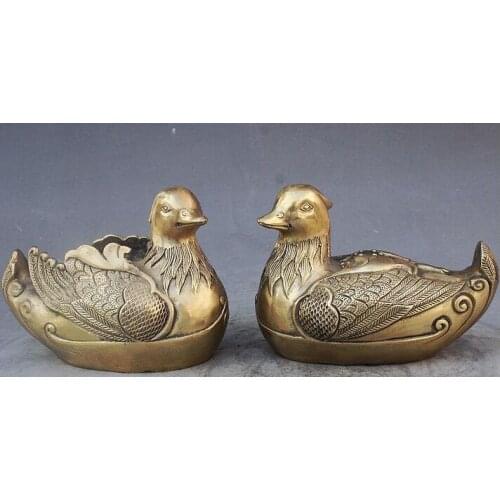 Folk Chinese Brass Manual Carved Beautiful Conjugal Love Mandarin Duck Statue