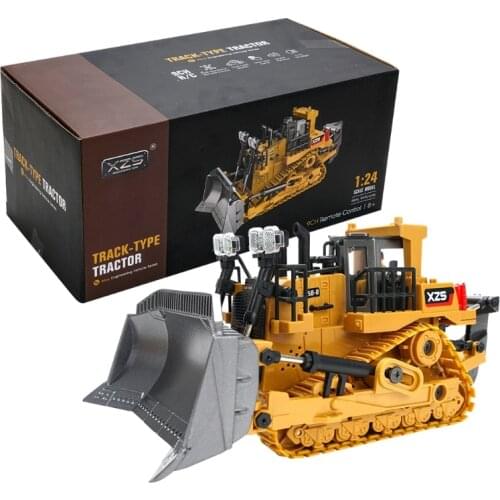 P31B 9CH 3.7V 800mAh 2.4G Electric Gift for Boys Remote Control Alloy Model RC Tractor with Controller & Rechargable Battery