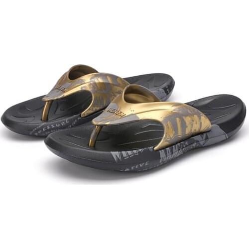 Flip Flops for Men Leather Wide Comfort Sandals Summer Beach Non Slip Home Shower Slippers Outdoor Fashion Walking Shoes