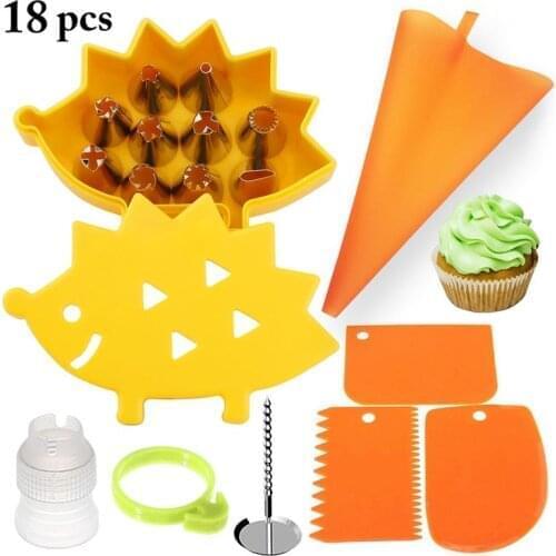 18Pcs/Set Silicone Kitchen Accessories Icing Piping Pastry Bag Cream Smoother Stainless Steel DIY Cake Decorating Piping Set