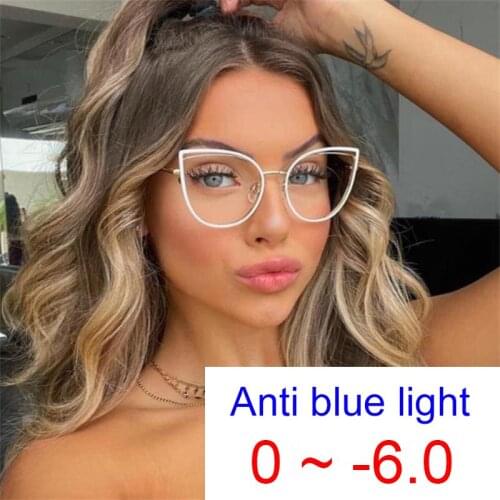 Female Myopia Transparent Glasses Against Blue Light Luxury Designer White Metal Cat Eye Nearsighted Glasses -1.0 -2.0 Okulary