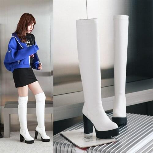 Treads Diane Lockhart China