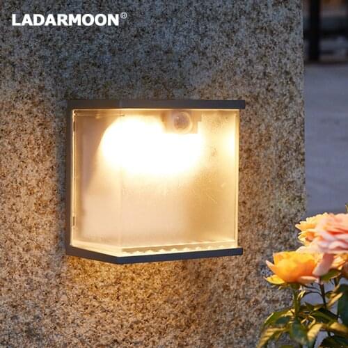 LED Solar Wall Light Outdoor Waterproof Decorative Lamp Outside Night Lighs Decor for Steps Stairs Walkway Garden Fences Wall