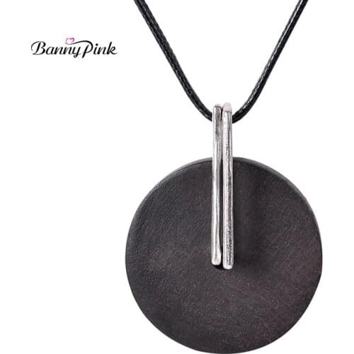 Banny Pink Chunky Sandal Wooden Pendant & Necklace For Women Vintage Round Wood Mix Alloy Long Rope Chain Colliers