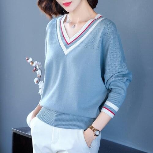 Loose Bat sleeve Pullovers sweater Female 2020 V-neck Sweater Women Tops autumn Ladies winter Korean knitted Jumper Pull Femme