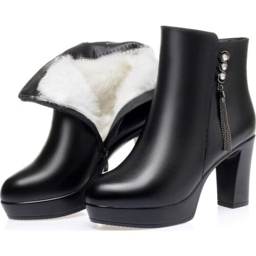 2020 Full Top Cowhide Autumn Ankle Boots Womens Boots Winter Warm Snow Boots Rhinestone Tassel High Heel Ankle Boots Large Size