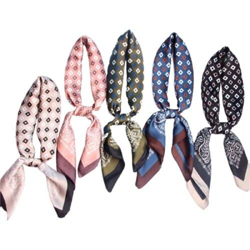 2021 Small Silk Hair Scarf Women Foulard Neck Wrap 70cm Square Kerchief Soft Bandana Leopard Print Lady Head Band Scarve