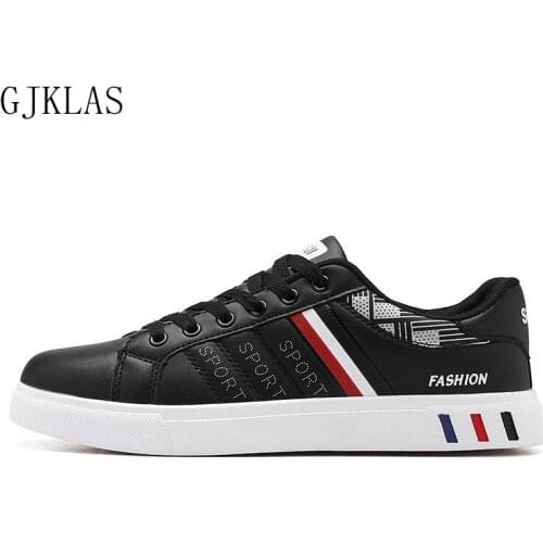 Spring New Casual Shoes Mens Board Shoes Trend Breathable Small White Shoes Mens Sneakers Homme Cheap Low-top Leather Shoes