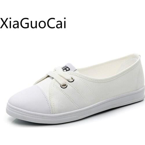 Spring and Autumn Lightweight Womens Canvas Shoes New Fashion White Ladies Flat Shoes Slip on Round Toe Women Casual Shoes