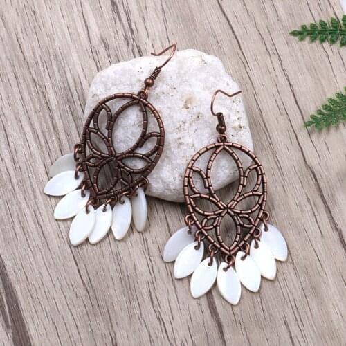 Geometric Flower Vintage Earrings for Women White Shell Pendant Tassel Earrings Bohemia Jewelry Accessories Wholesale Girl Gifts