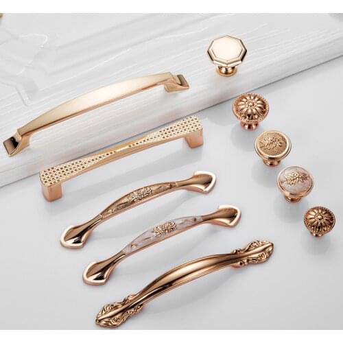 2 pcs Gold Door Handles Wardrobe Drawer Knobs Kitchen Cabinet Knobs Handles Fittings for Furniture Handles Hardware Accessories