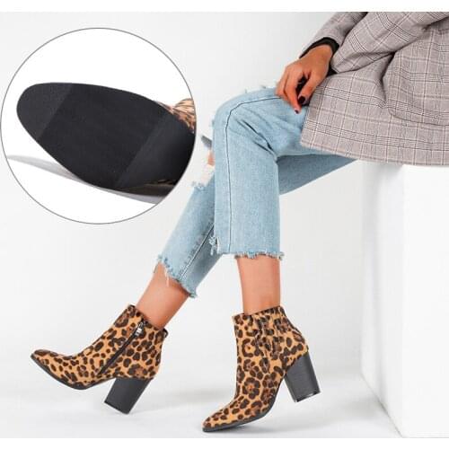 Leopard Print Short Boots Women 2020 New High Heel Fashion All-match Short Boots Thick Heel Side Zipper Short Boots Women Black